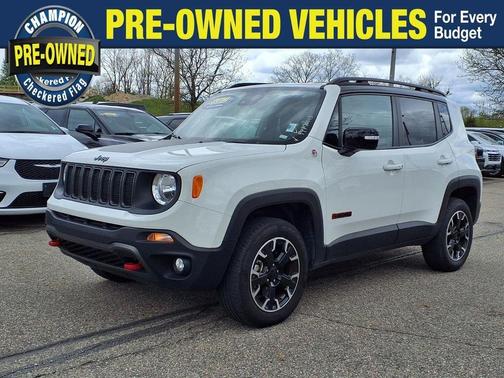 Alpine White Clearcoat 2023 Jeep Renegade Trailhawk