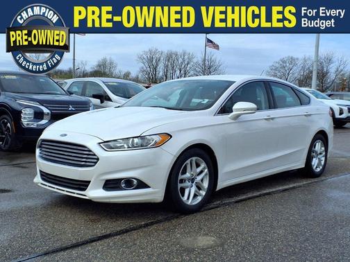 2016 Ford Fusion SE