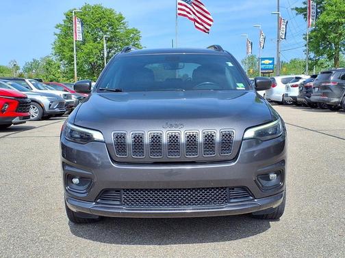 Granite Crystal Clearcoat Metallic 2020 Jeep Cherokee Limited