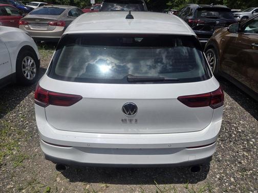 2023 Volkswagen Golf GTI 2.0T SE