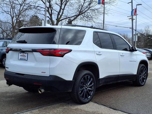 2022 Chevrolet Traverse RS