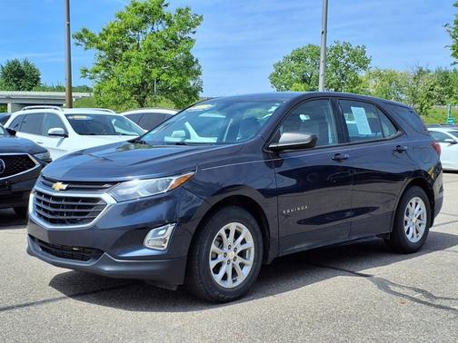 2018 Chevrolet Equinox LS