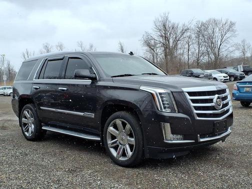 2015 Cadillac Escalade Luxury