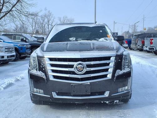 2015 Cadillac Escalade Luxury