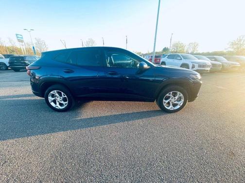 Blue 2024 Chevrolet Trax LS