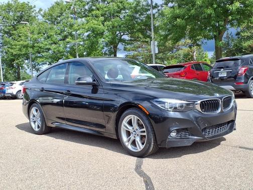 2017 BMW 330 Gran Turismo i xDrive