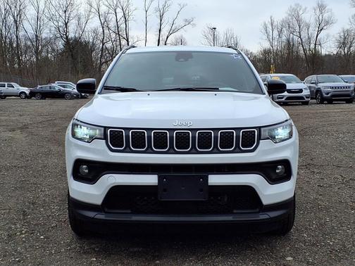 2024 Jeep Compass Latitude