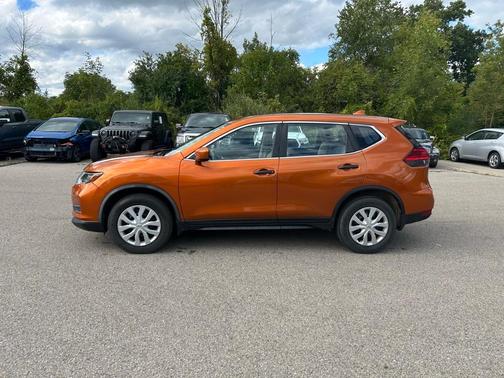 2017 Nissan Rogue S
