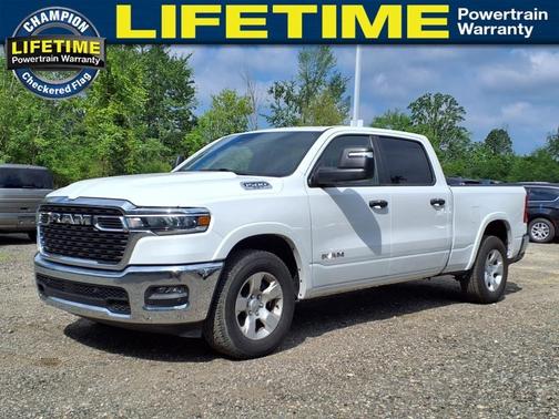 Bright White Clearcoat 2025 RAM 1500 Big Horn/Lone Star