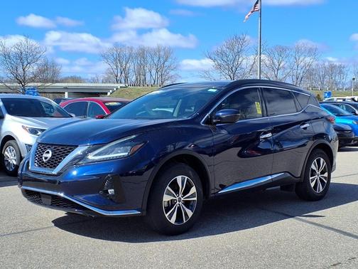 2023 Nissan Murano SV
