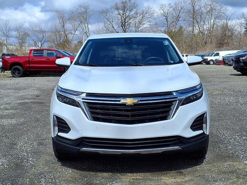Summit White 2024 Chevrolet Equinox LT