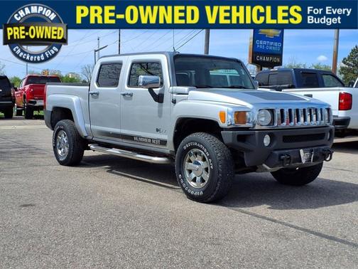 2010 Hummer H3T Luxury Edition