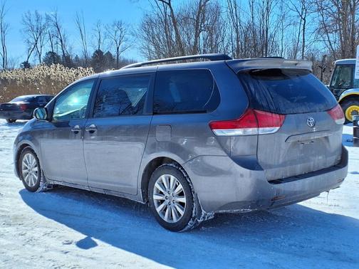 2014 Toyota Sienna XLE