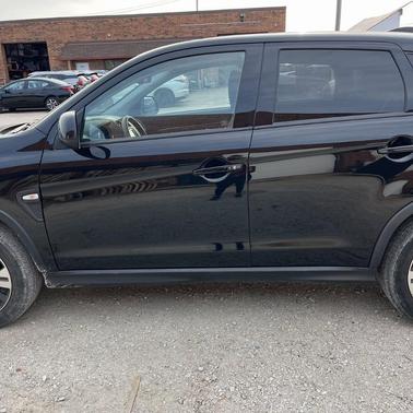 2023 Mitsubishi Outlander Sport 2.0 LE
