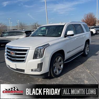 2018 Cadillac Escalade Luxury