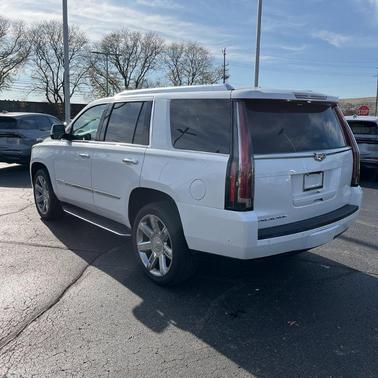2018 Cadillac Escalade Luxury