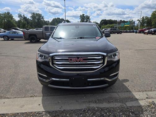 2017 GMC Acadia SLT-2