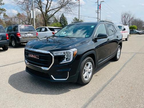 2022 GMC Terrain SLE