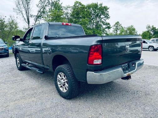 Crystal Metallic 2014 RAM 2500 Tradesman