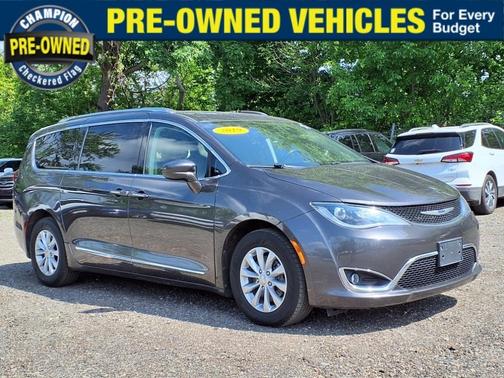 2019 Chrysler Pacifica Touring-L