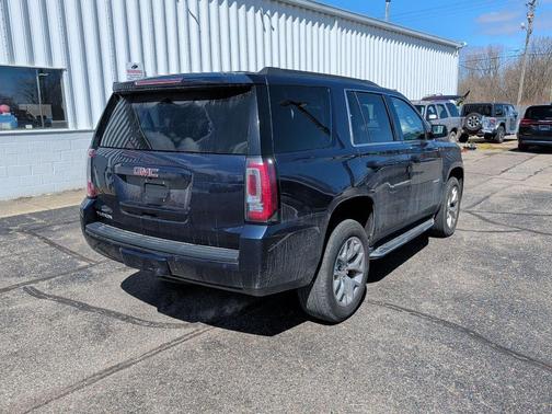 Dark Sapphire Blue 2018 GMC Yukon SLE