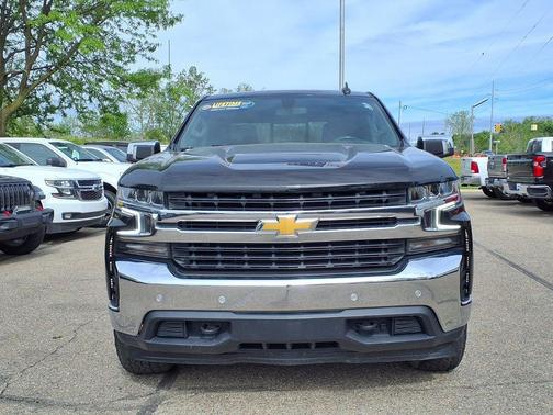 Black Metallic 2021 Chevrolet Silverado 1500 LT