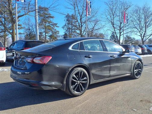 2021 Chevrolet Malibu LT