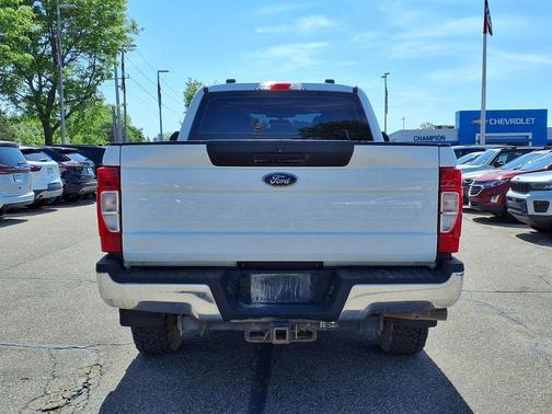 Oxford White 2022 Ford F-350 XL