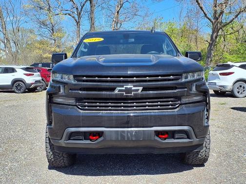 Black 2019 Chevrolet Silverado 1500 LT