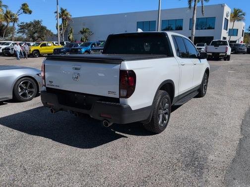 2021 Honda Ridgeline Sport