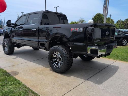 AGATE BLACK 2026 Ford F-250 Lariat