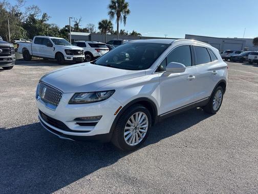 2019 Lincoln MKC Standard