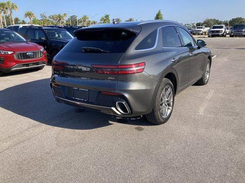 2025 Genesis GV70 2.5T