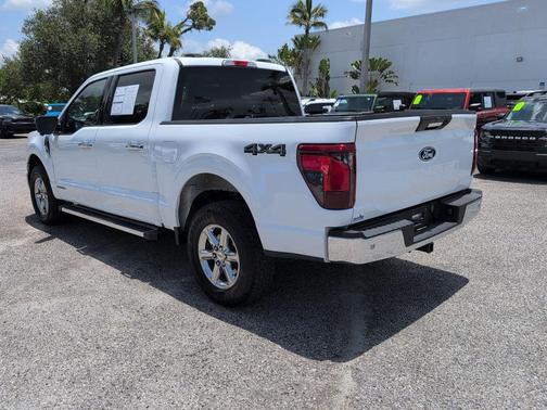 Oxford White 2024 Ford F-150 XLT