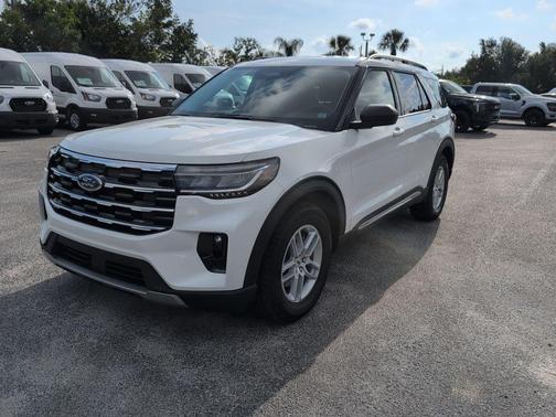 2025 Ford Explorer Active