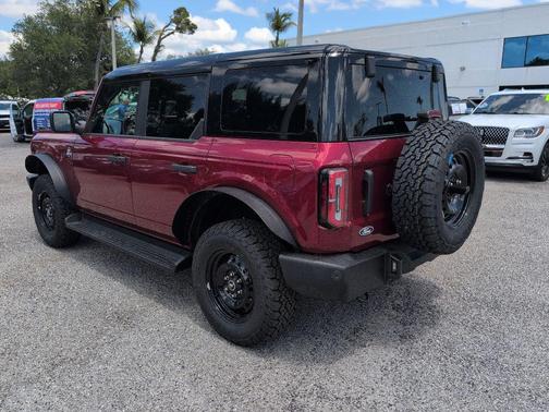 Ruby Red Metallic Tinted Clearcoat 2026 Ford Bronco Outer Banks