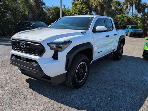 2025 Toyota Tacoma Hybrid TRD Off Road