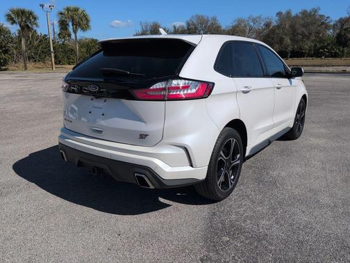 2019 Ford Edge ST
