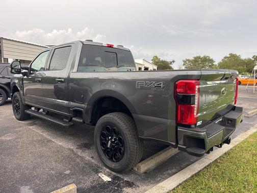 2026 Ford F-350 Lariat