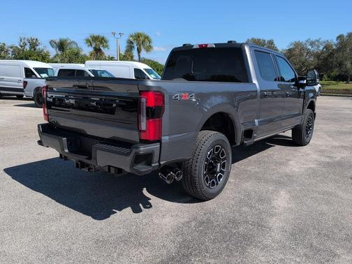 2026 Ford F-250 Platinum