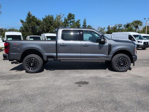 2026 Ford F-250 Platinum