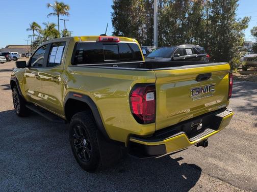 2024 GMC Canyon Elevation