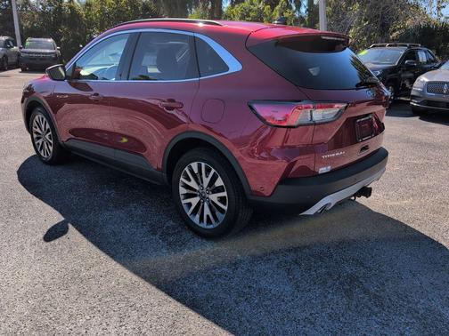 2020 Ford Escape Titanium