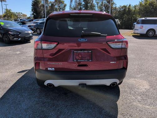 2020 Ford Escape Titanium