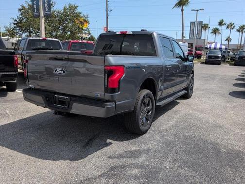 2025 Ford F-150 Lightning Flash
