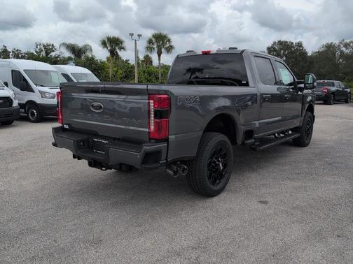 2026 Ford F-350 Lariat
