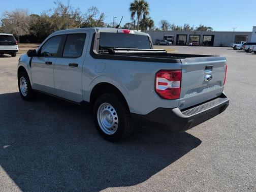 2023 Ford Maverick XL