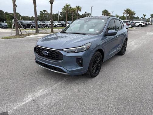 2024 Ford Escape ST-Line Elite