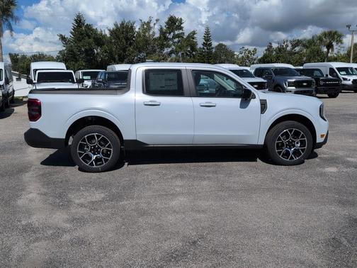 2025 Ford Maverick Lariat