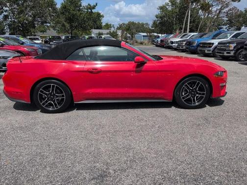 2022 Ford Mustang EcoBoost Premium